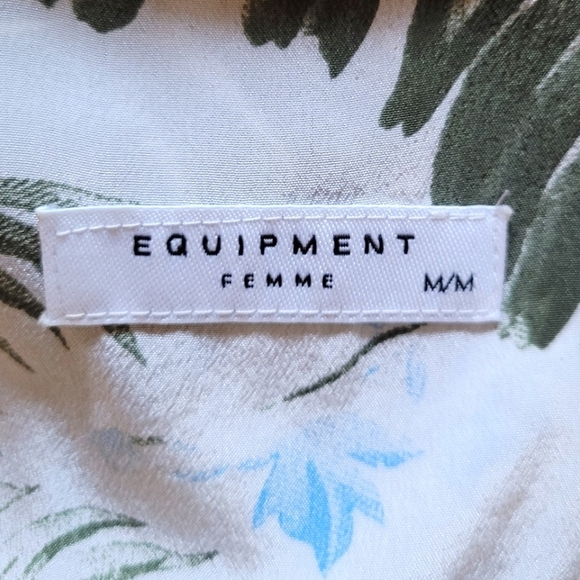 Equipment - Silk Fern Floral Multi Color Sleeveless Blouse - Picture 5 of 6